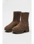 UGG Велурени ботуши до прасеца Classic Twin - Pepit.bg