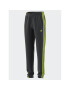 adidas Долнище анцуг Train Essentials AEROREADY 3-Stripes Regular-Fit Joggers HZ0087 Сив Regular Fit - Pepit.bg