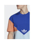 adidas Тишърт Adicolor Seasonal Archive T-Shirt IB3143 Син Regular Fit - Pepit.bg