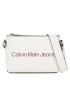 Calvin Klein Jeans Дамска чанта Sculpted Camera Pouch21 Mono K60K610681 Екрю - Pepit.bg