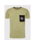 Calvin Klein Jeans Тишърт J30J320192 Зелен Regular Fit - Pepit.bg