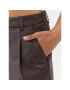 Gestuz Кожени шорти 10908177 Кафяв Slim Fit - Pepit.bg