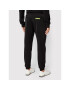 Guess Долнище анцуг Z2YB17 FL04W Черен Regular Fit - Pepit.bg