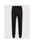 Hummel Долнище анцуг Isam 2.0 214336 Черен Regular Fit - Pepit.bg