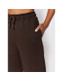 NA-KD Долнище анцуг Optimist 1100-006242-6018-003 Кафяв Regular Fit - Pepit.bg