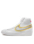 Nike Обувки Blazer Mid Vntg '77 CZ8105 100 Бял - Pepit.bg