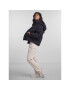 Pieces Пухено яке Jamilla 17126620 Черен Regular Fit - Pepit.bg