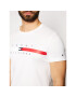 Tommy Hilfiger Тишърт Global Stripe Chest Tee MW0MW16572 Бял Regular Fit - Pepit.bg