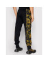 Versace Jeans Couture Долнище анцуг Contr Print Bjoux Baroque 71GAA3C0 Черен Regular Fit - Pepit.bg