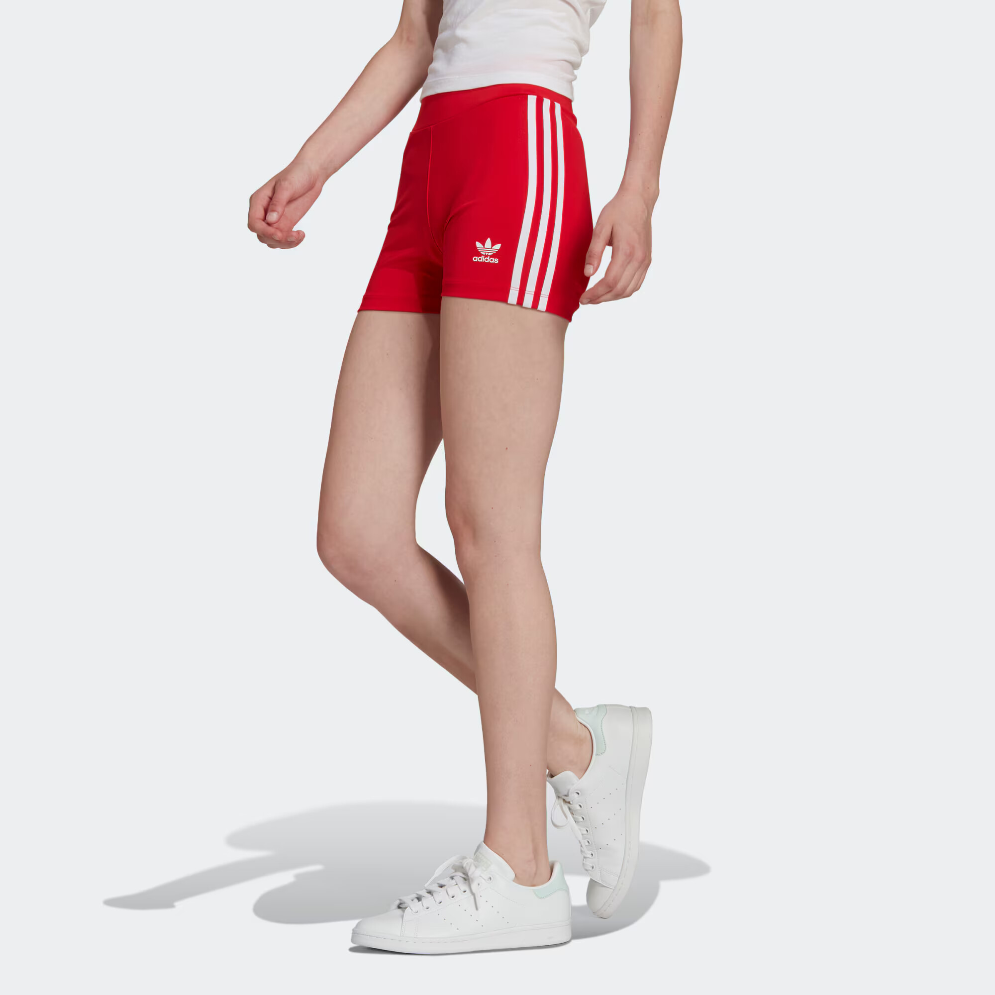 ADIDAS ORIGINALS Клин 'Adicolor Classics Traceable' червено / бяло - Pepit.bg