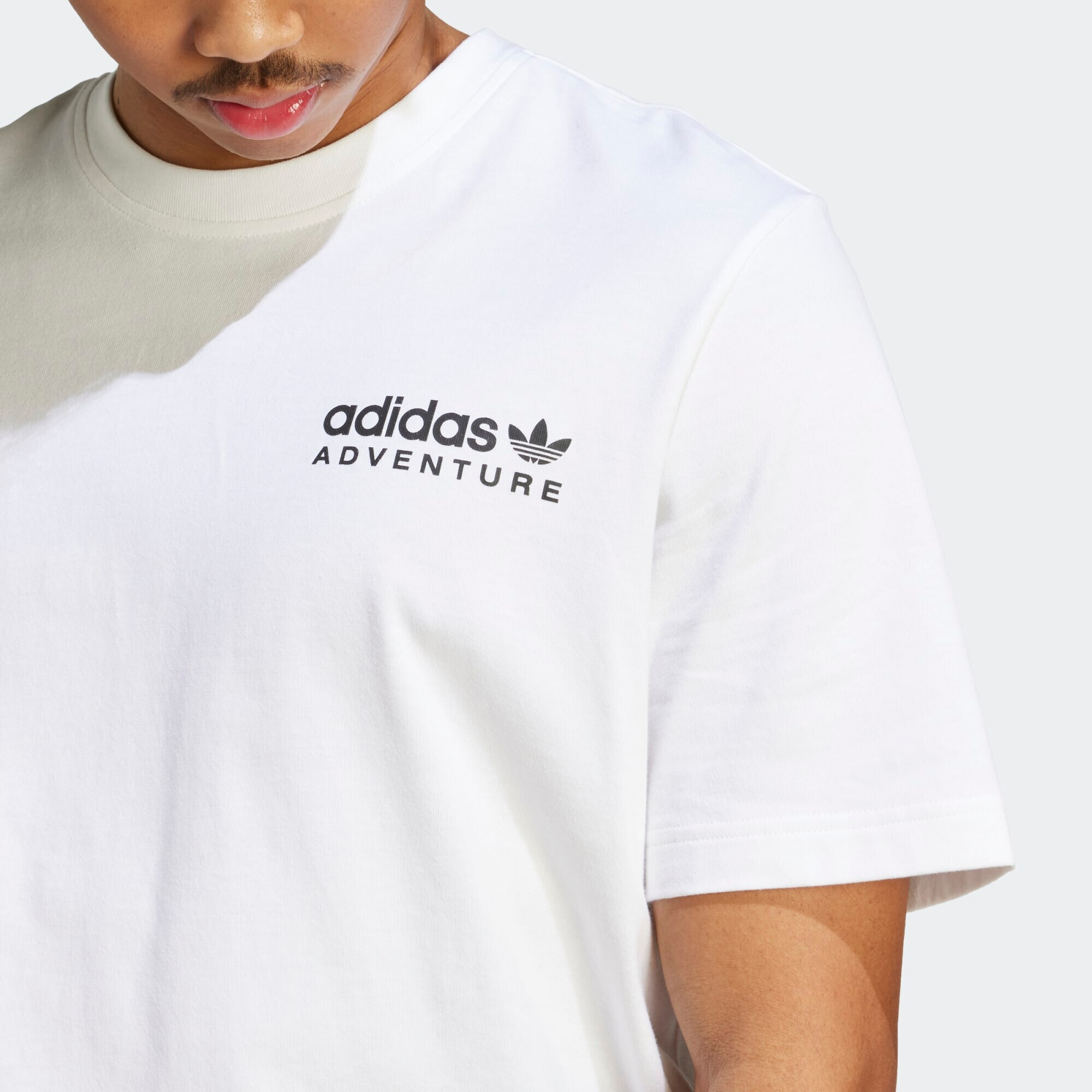 ADIDAS ORIGINALS Тениска 'Adventure Nature Awakening' пъстро / черно / бяло - Pepit.bg