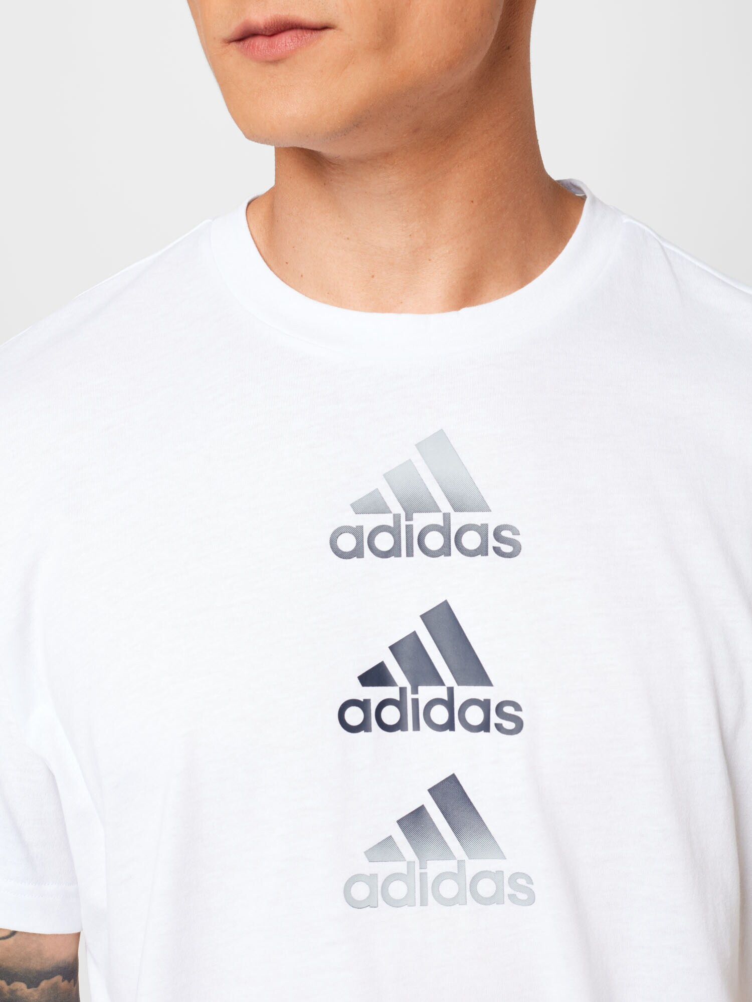 ADIDAS SPORTSWEAR Функционална тениска черно / бяло - Pepit.bg