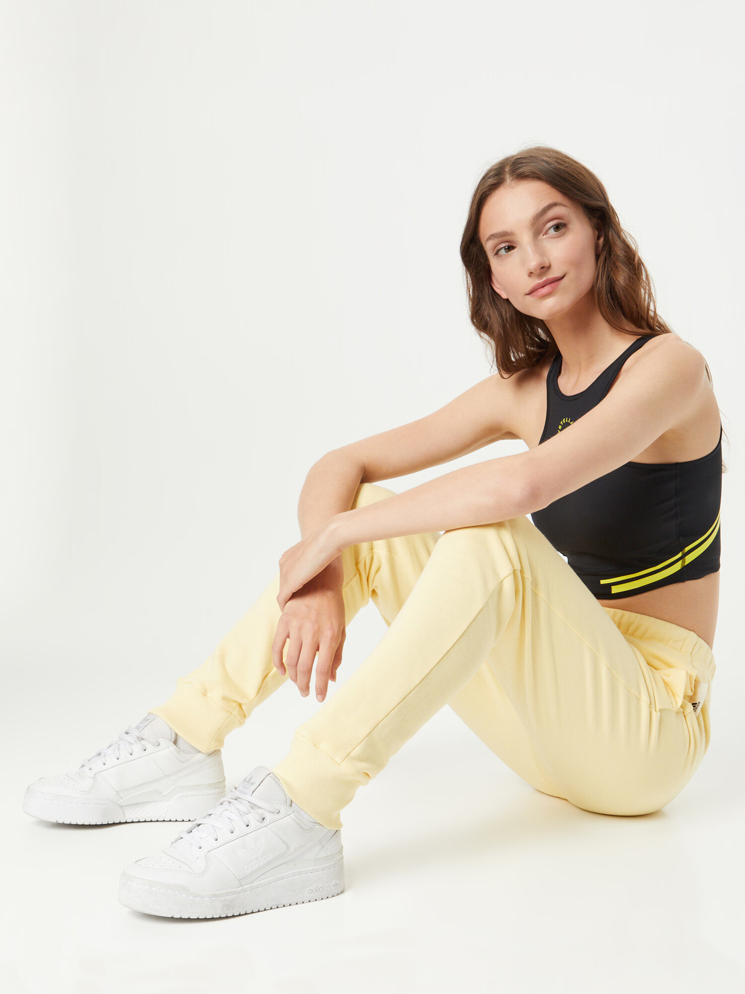 ADIDAS SPORTSWEAR Спортен панталон 'Studio Lounge High-Waist' пастелно жълто - Pepit.bg