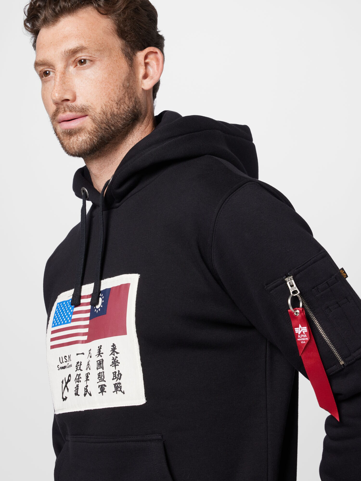 ALPHA INDUSTRIES Суичър лазурно синьо / бургундово червено / черно / естествено бяло - Pepit.bg