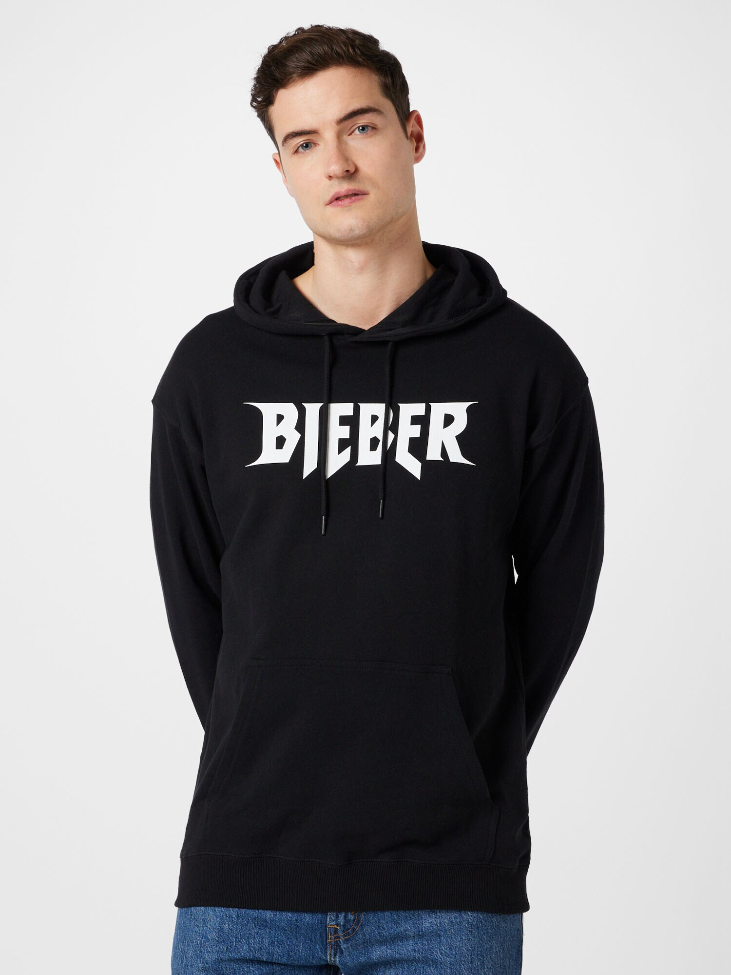 Cotton On Суичър 'JUSTIN BIEBER' черно / бяло - Pepit.bg