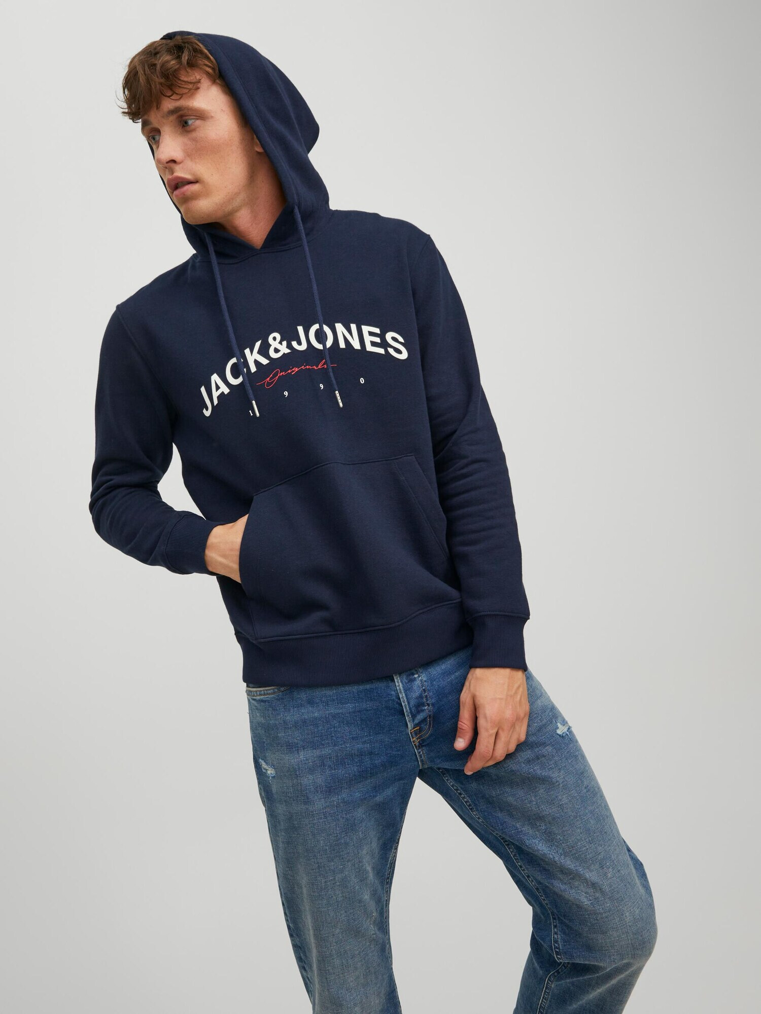 JACK & JONES Суичър 'Friday' нейви синьо / светлочервено / бяло - Pepit.bg