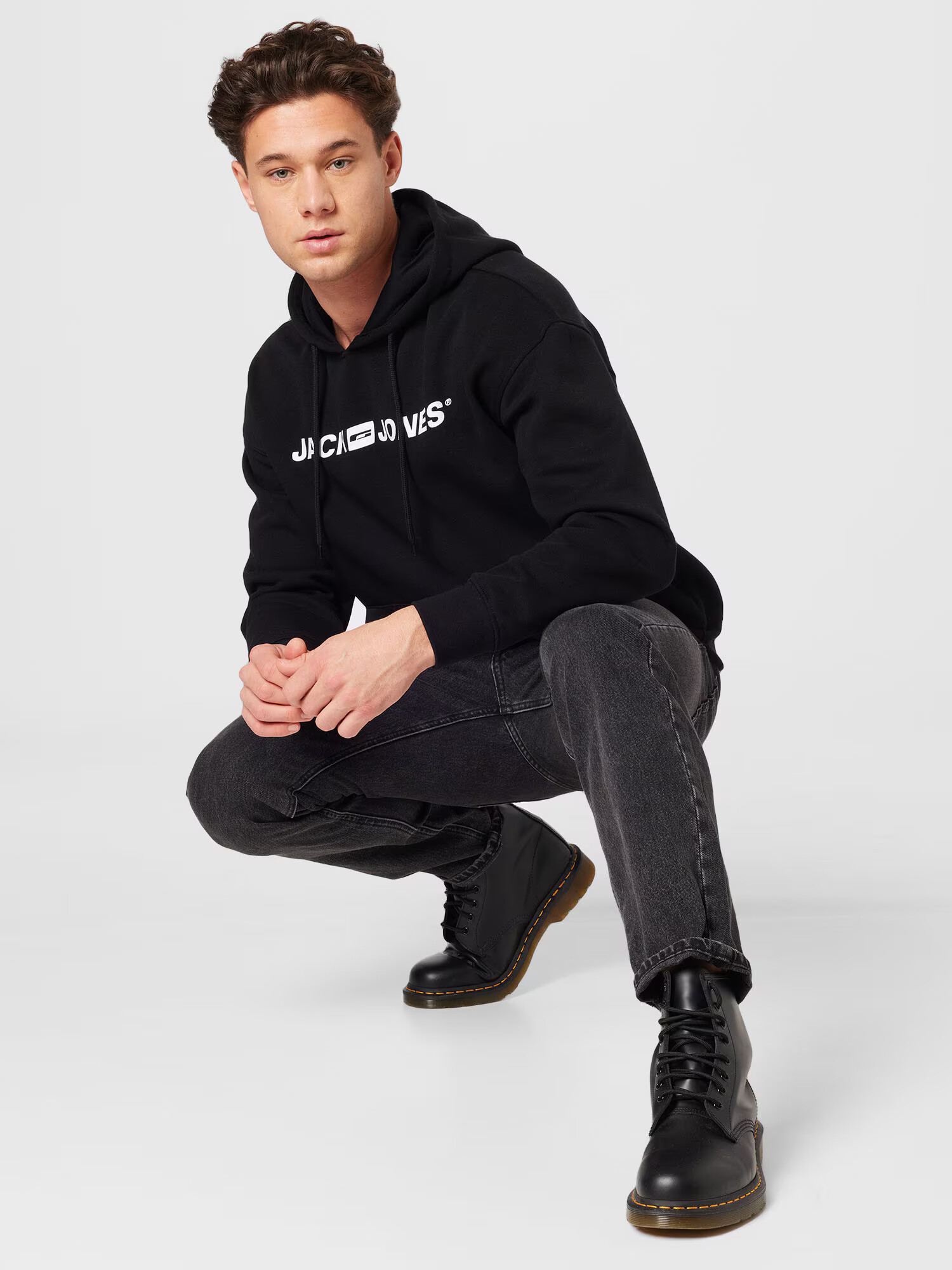 JACK & JONES Суичър 'Remember' черно / бяло - Pepit.bg