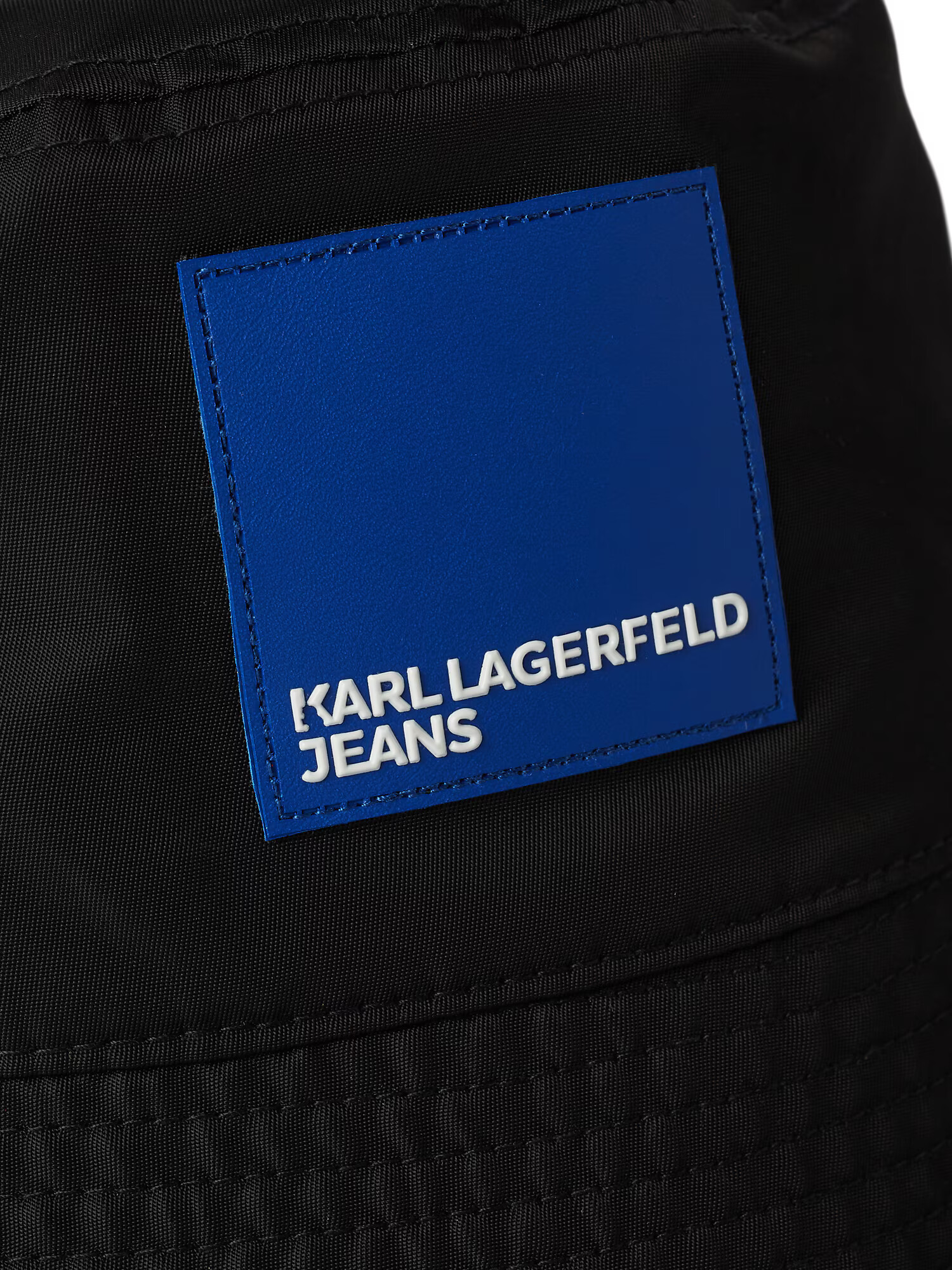 KARL LAGERFELD JEANS Шапка с периферия черно - Pepit.bg