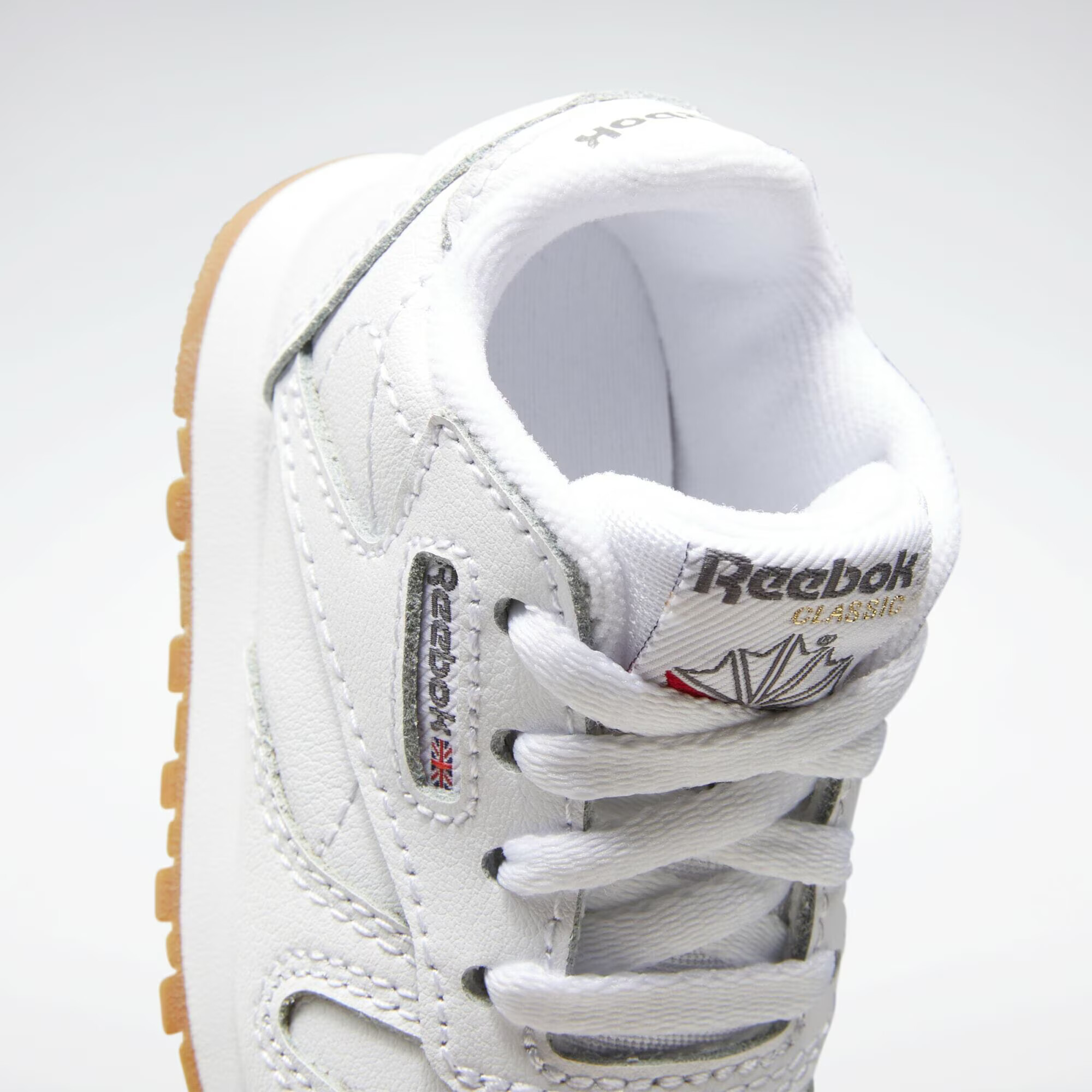 Reebok Classics Сникърси 'CLASSIC LEATHER' черно / бяло - Pepit.bg