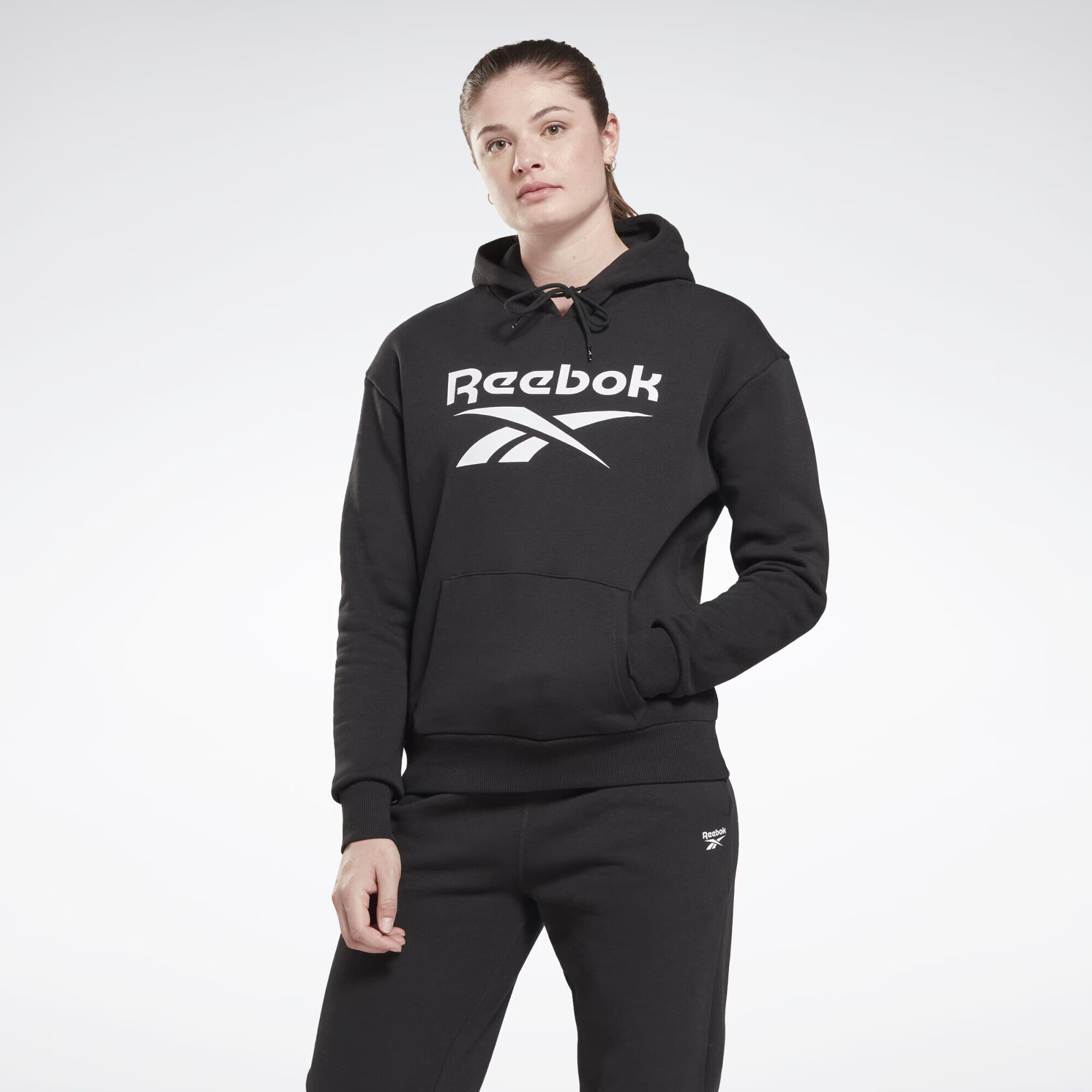 Reebok Classics Суичър черно / бяло - Pepit.bg