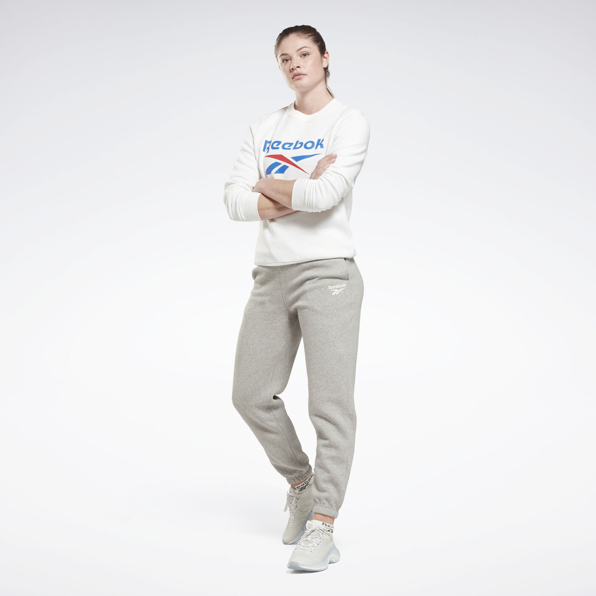 Reebok Classics Суичър синьо / червено / бяло - Pepit.bg