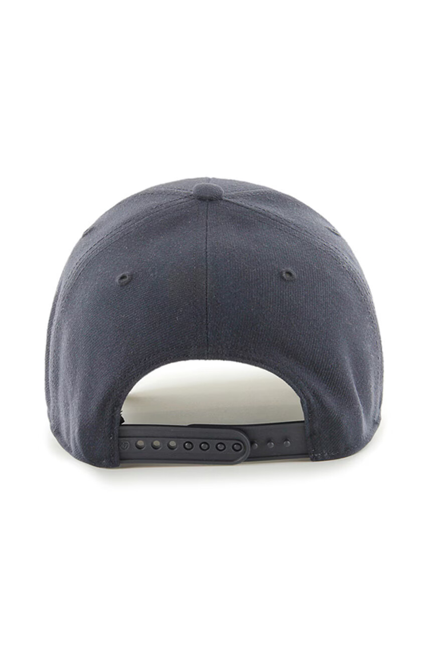 47brand Шапка MLB New York Yankees в тъмносиньо с апликация - Pepit.bg