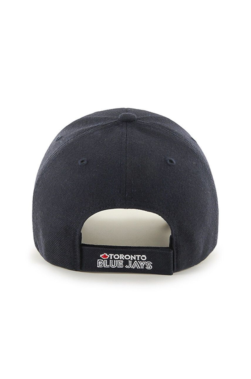 47brand Шапка MLB Toronto Blue Jays в тъмносиньо с апликация - Pepit.bg