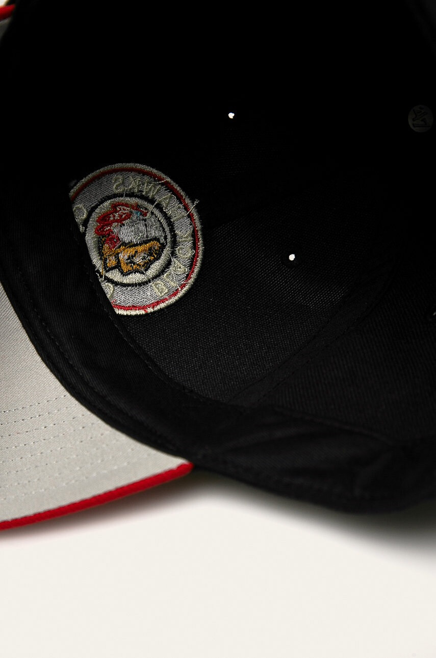 47brand Шапка NHL Chicago Blackhawks - Pepit.bg