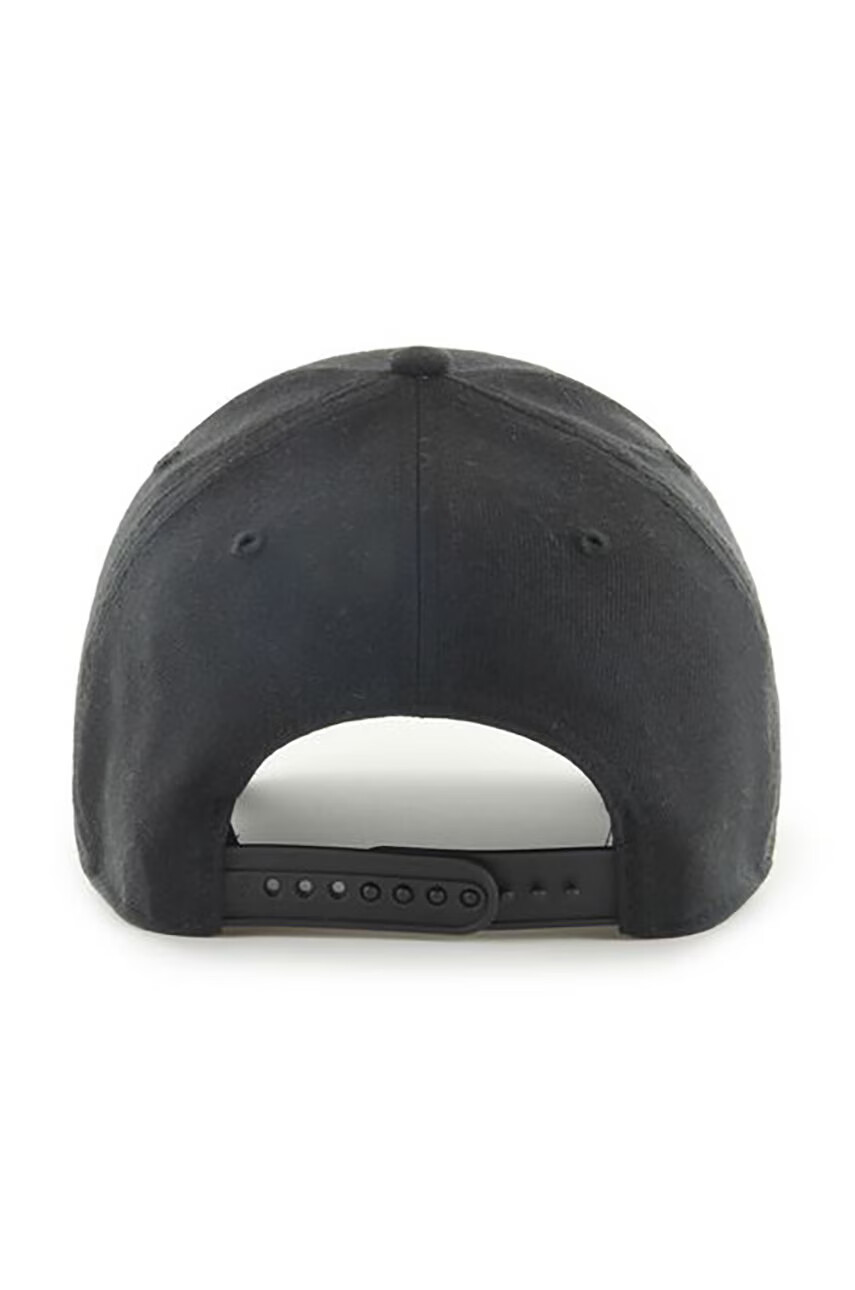 47brand Шапка Mlb New York Yankees в черно с апликация - Pepit.bg