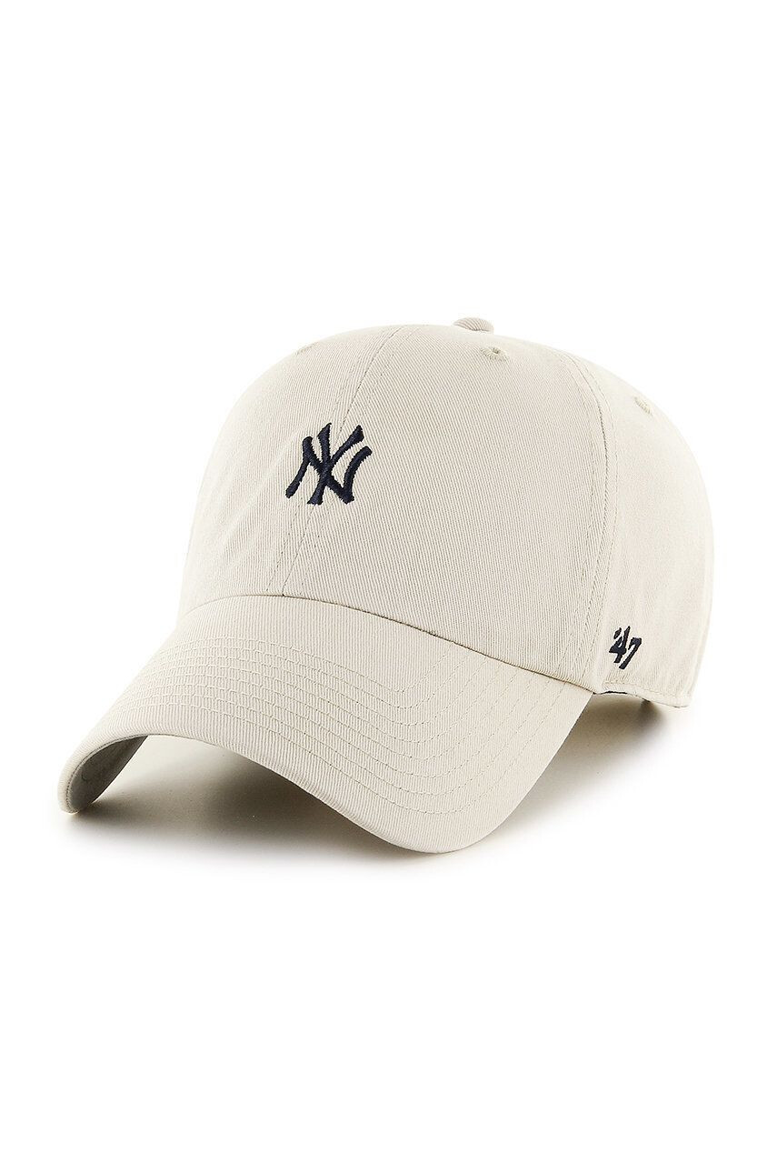 47brand Шапка New York Yankees в бяло с апликация - Pepit.bg