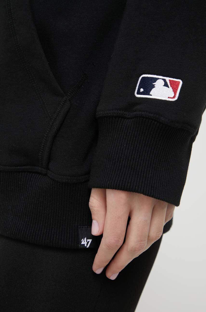 47brand Суичър MLB New York Yankees в черно с качулка с апликация - Pepit.bg