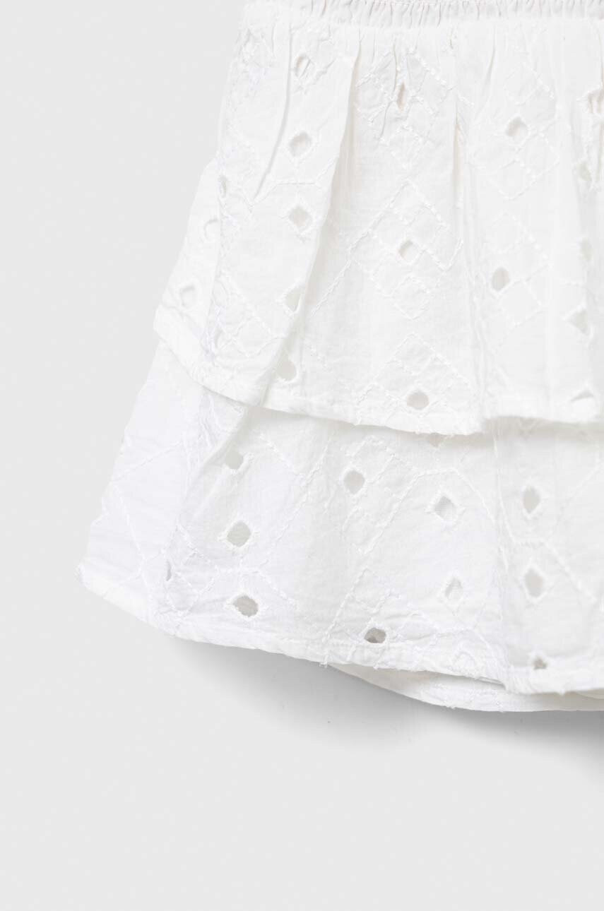 Abercrombie & Fitch Детска памучна пола в бяло къс модел разкроен модел - Pepit.bg