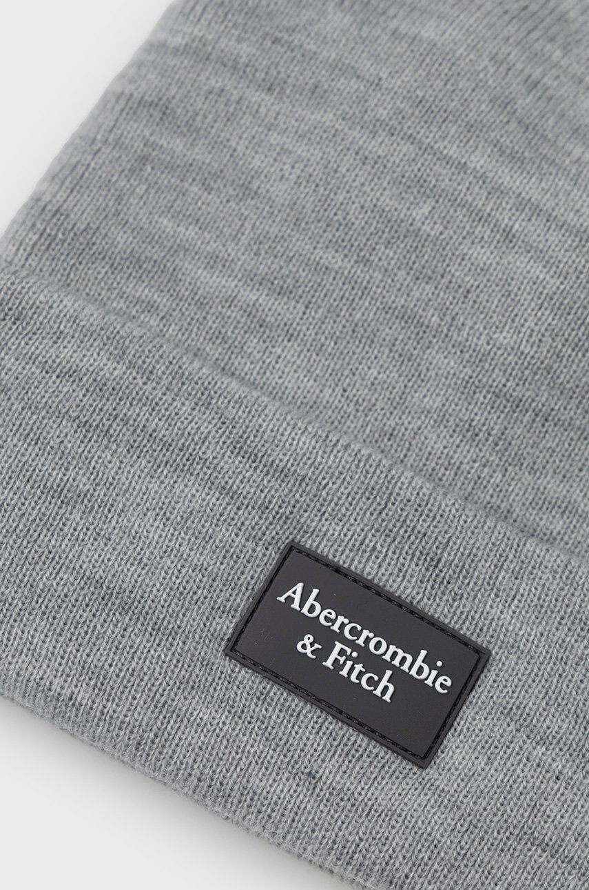 Abercrombie & Fitch Детска шапка в сиво с фина плетка - Pepit.bg