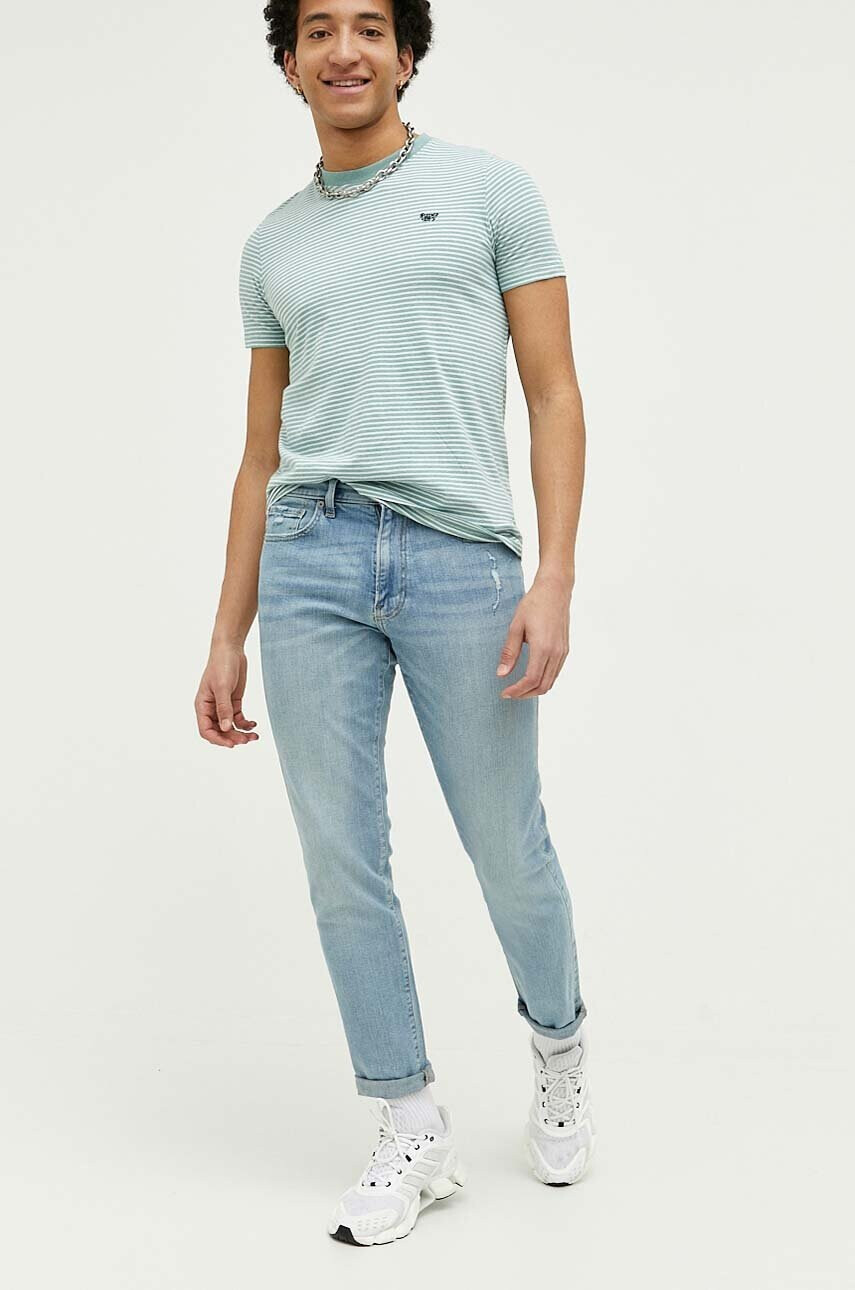 Abercrombie & Fitch Дънки Athletic Slim в синьо - Pepit.bg