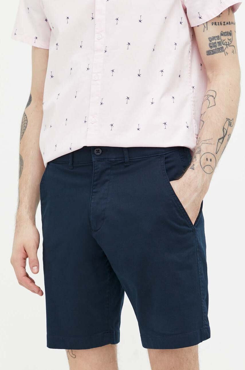 Abercrombie & Fitch Къс панталон в тъмносиньо - Pepit.bg