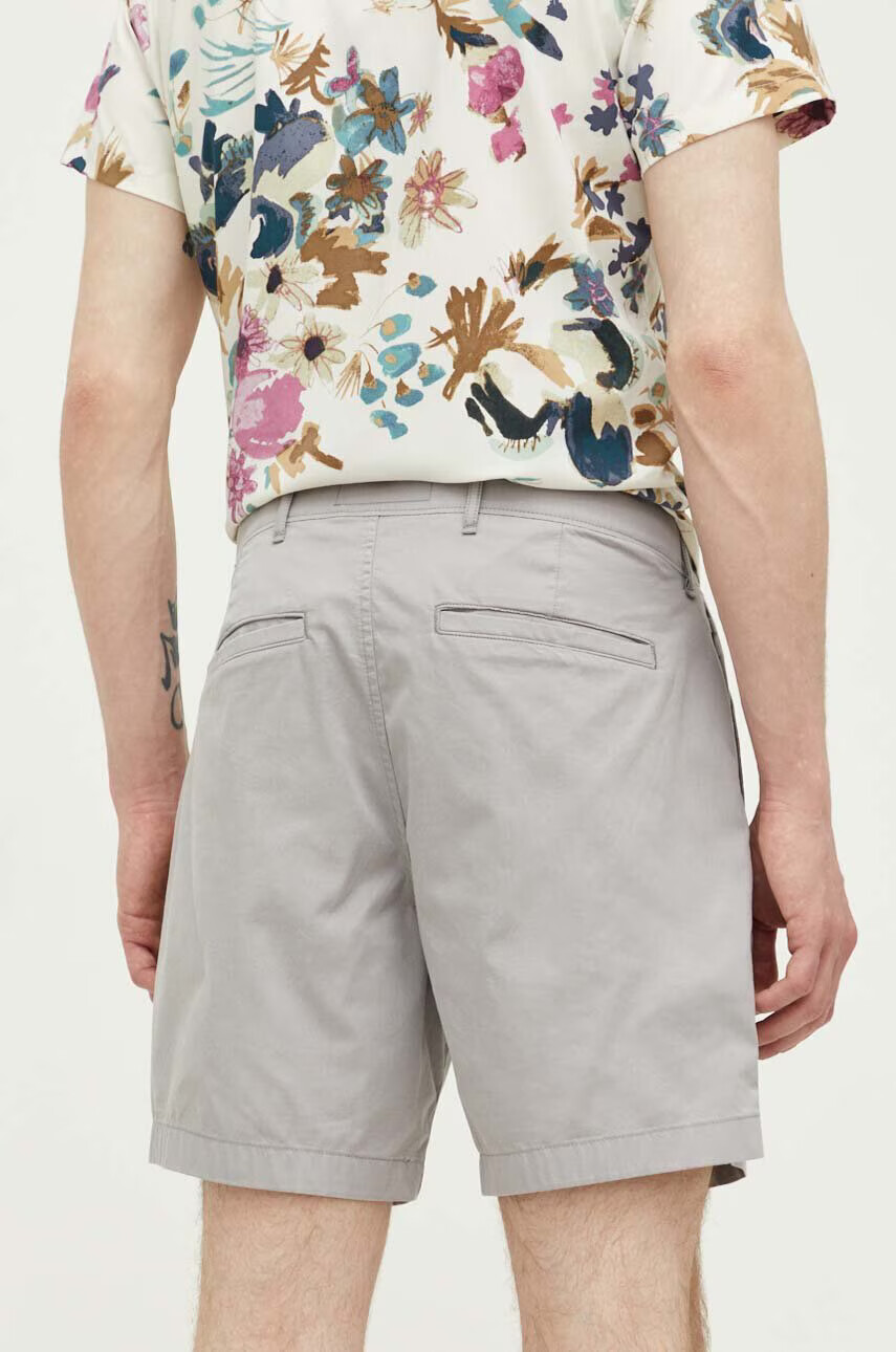 Abercrombie & Fitch Къс панталон в сиво - Pepit.bg