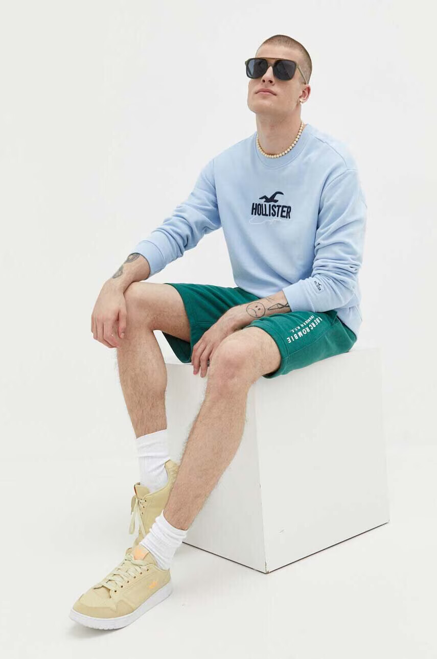 Abercrombie & Fitch Къс панталон в зелено - Pepit.bg
