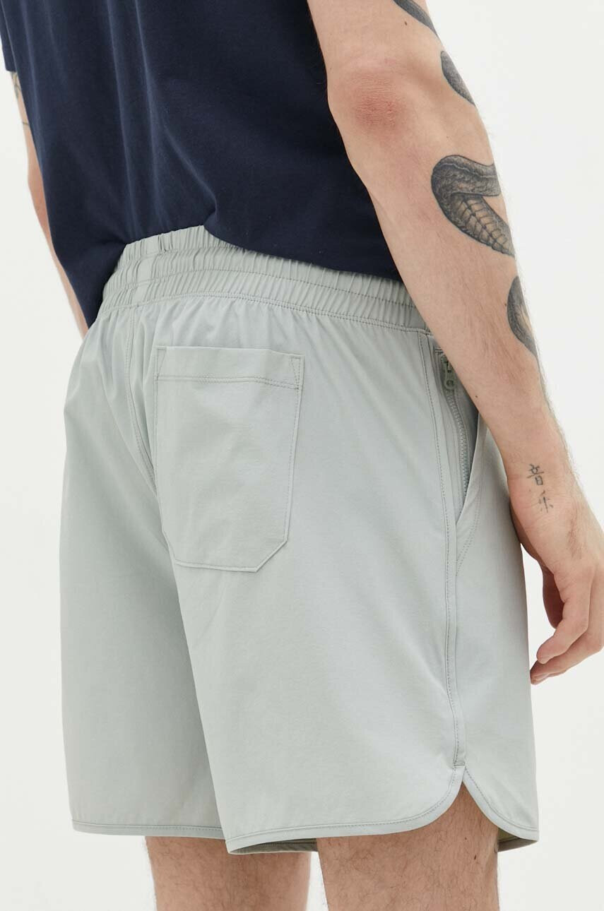 Abercrombie & Fitch Къс панталон в сиво - Pepit.bg