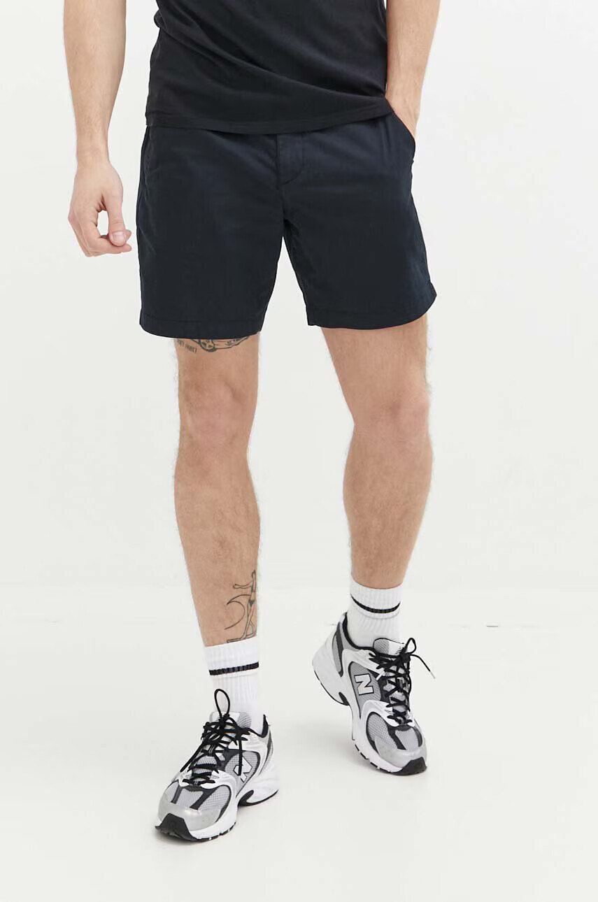 Abercrombie & Fitch Къс панталон в черно - Pepit.bg