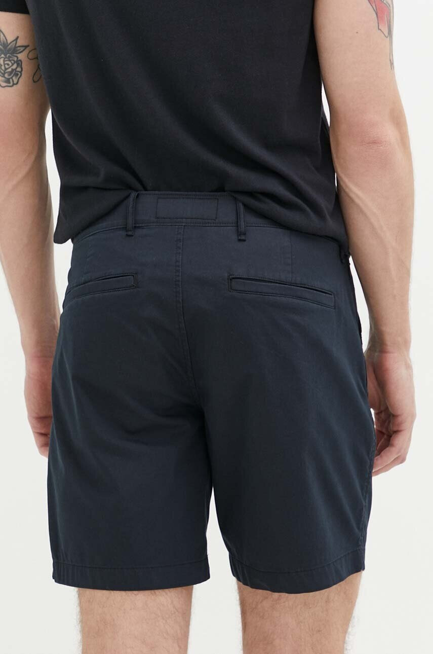 Abercrombie & Fitch Къс панталон в черно - Pepit.bg