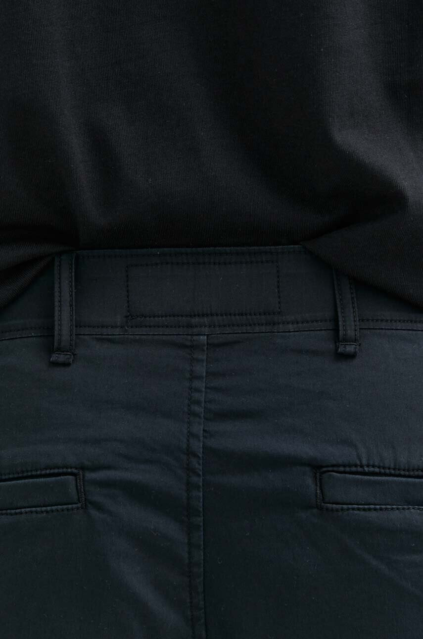 Abercrombie & Fitch Къс панталон в черно - Pepit.bg