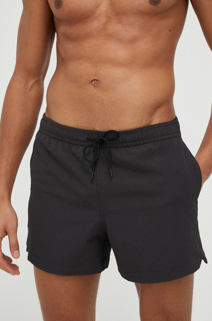 Abercrombie & Fitch Плувни шорти в черно - Pepit.bg