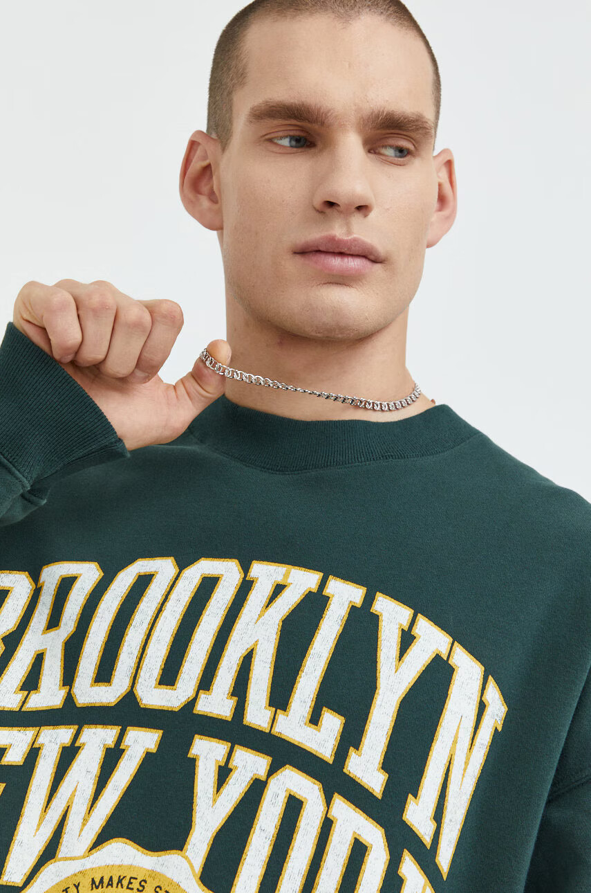 Abercrombie & Fitch Суичър в зелено с принт - Pepit.bg