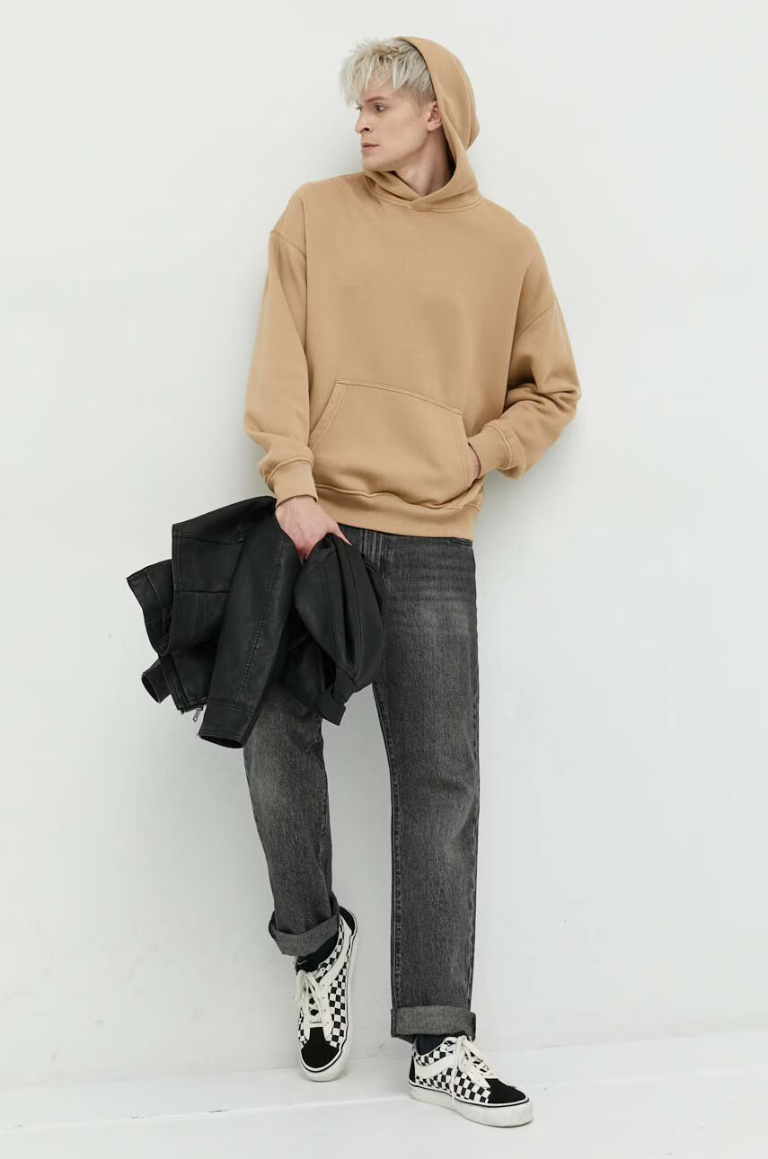 Abercrombie & Fitch Суичър в бяло с изчистен дизайн - Pepit.bg