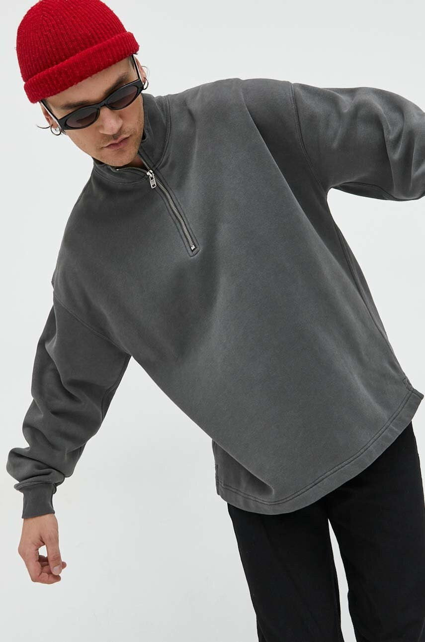 Abercrombie & Fitch Суичър в бяло с десен - Pepit.bg