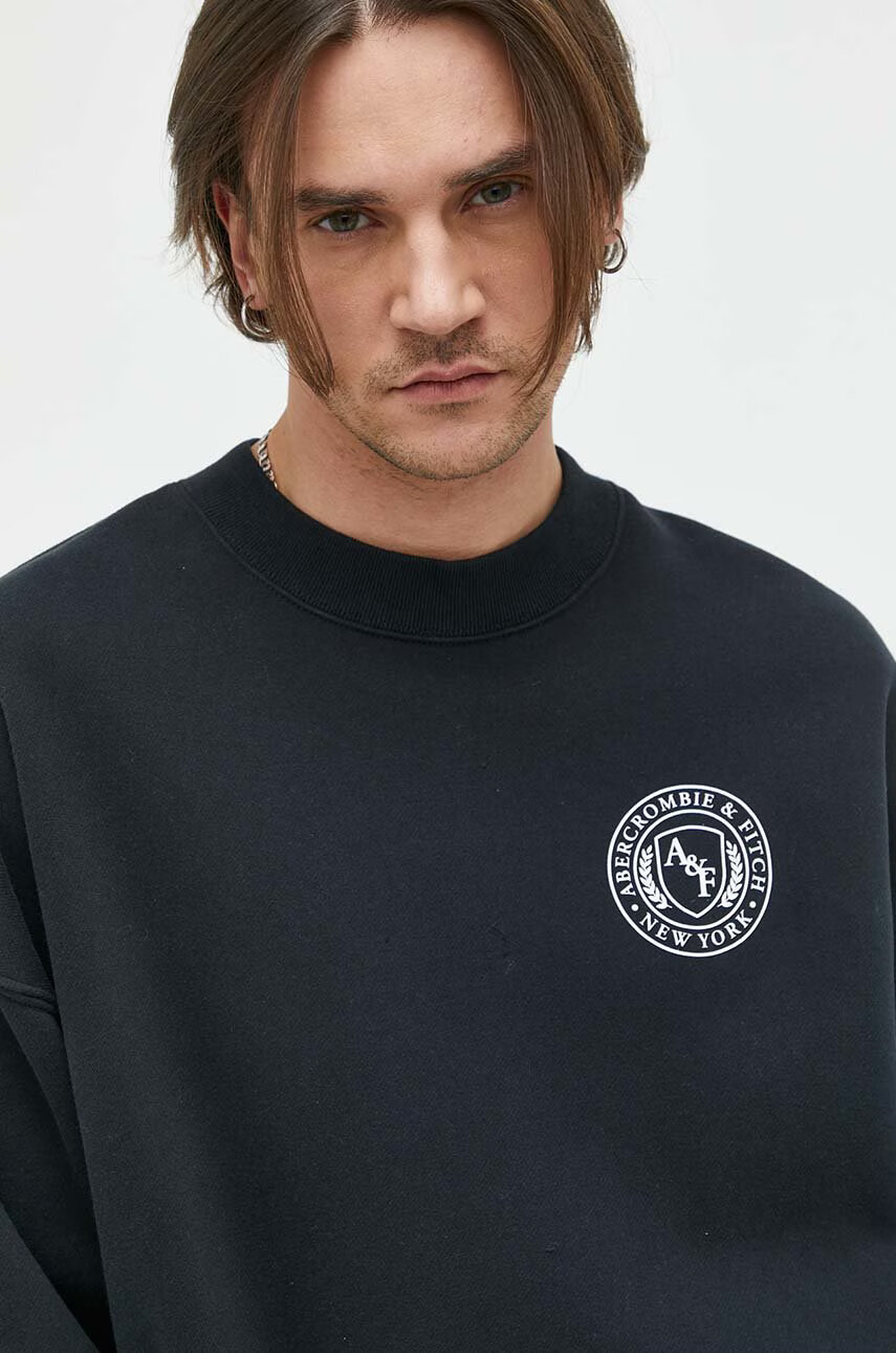 Abercrombie & Fitch Суичър в черно с принт - Pepit.bg