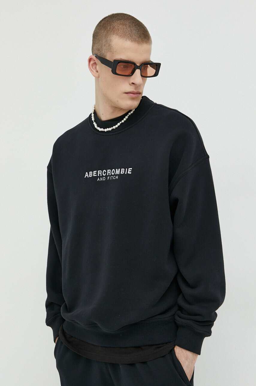 Abercrombie & Fitch Суичър в черно с апликация - Pepit.bg