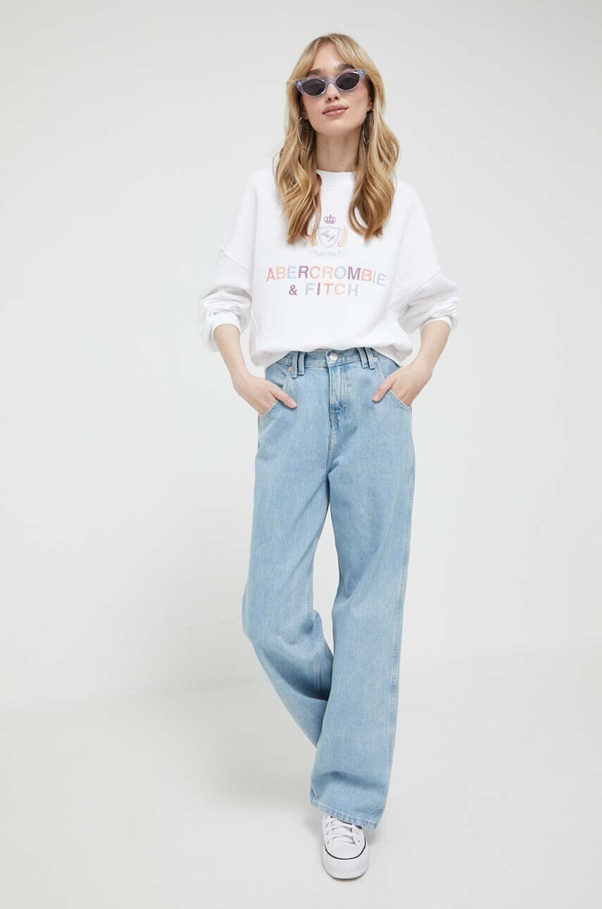 Abercrombie & Fitch Суичър в бяло с апликация - Pepit.bg