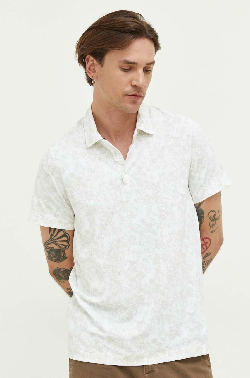 Abercrombie & Fitch Тениска с яка в бяло с десен - Pepit.bg