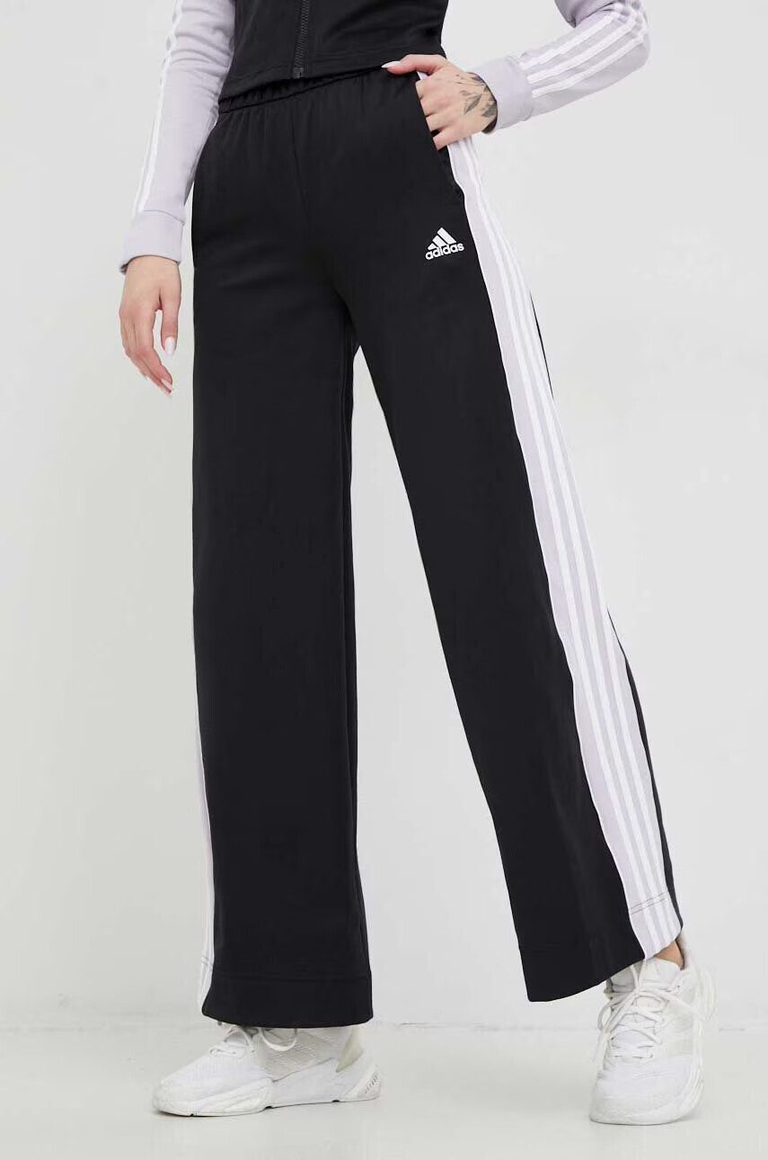 adidas Анцуг Дамски в черно - Pepit.bg
